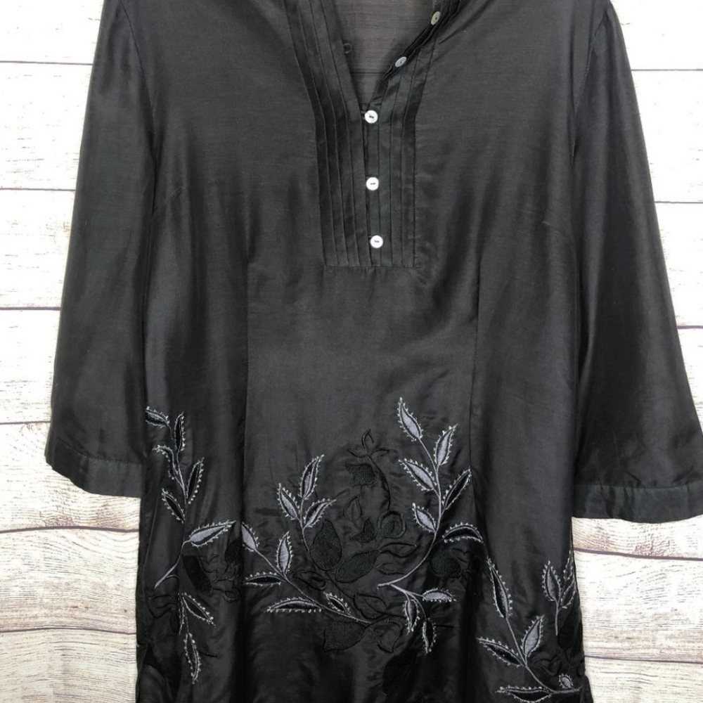 Coldwater Creek Black Scalloped Hem Tunic